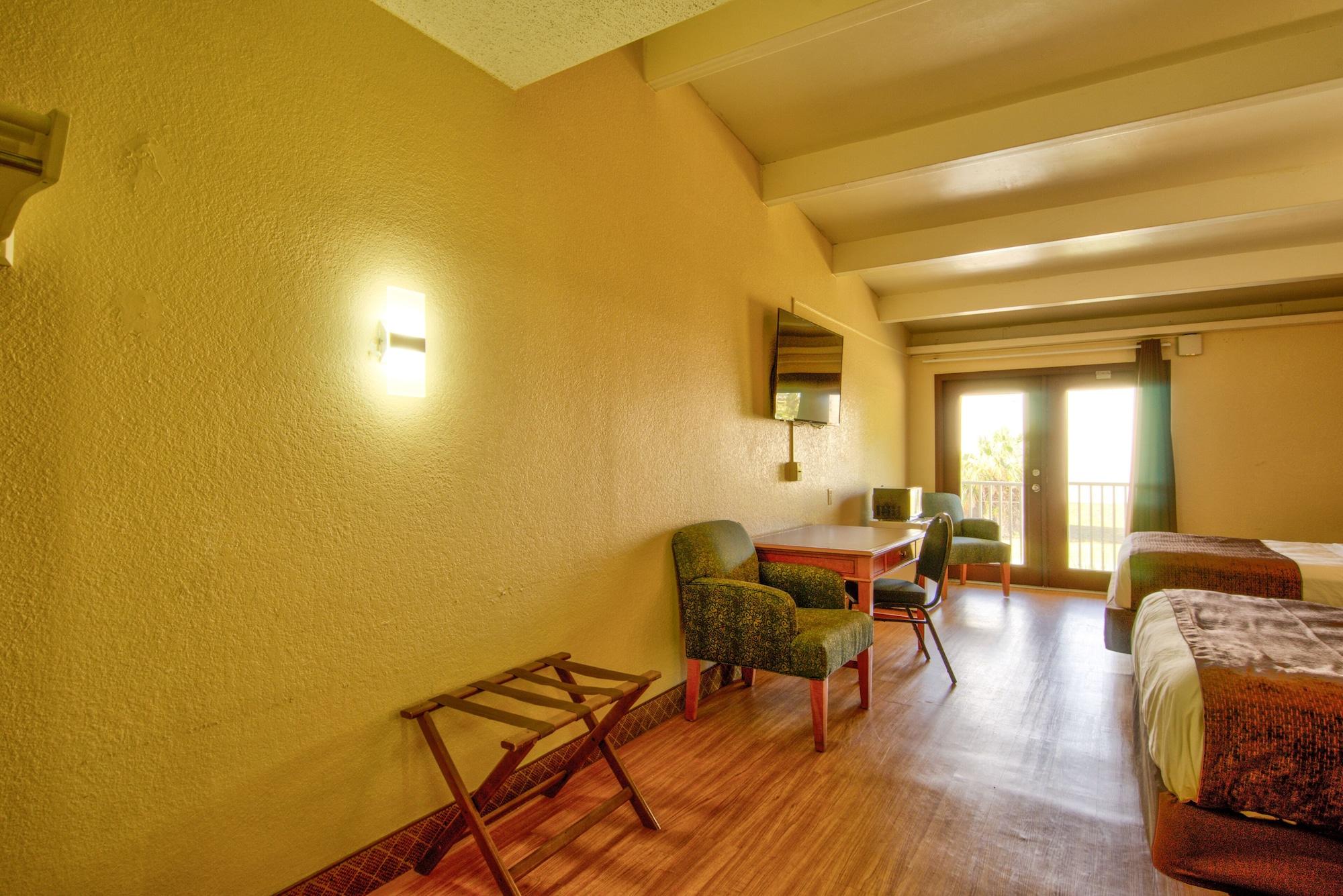 Clearwater Hotel Exterior foto