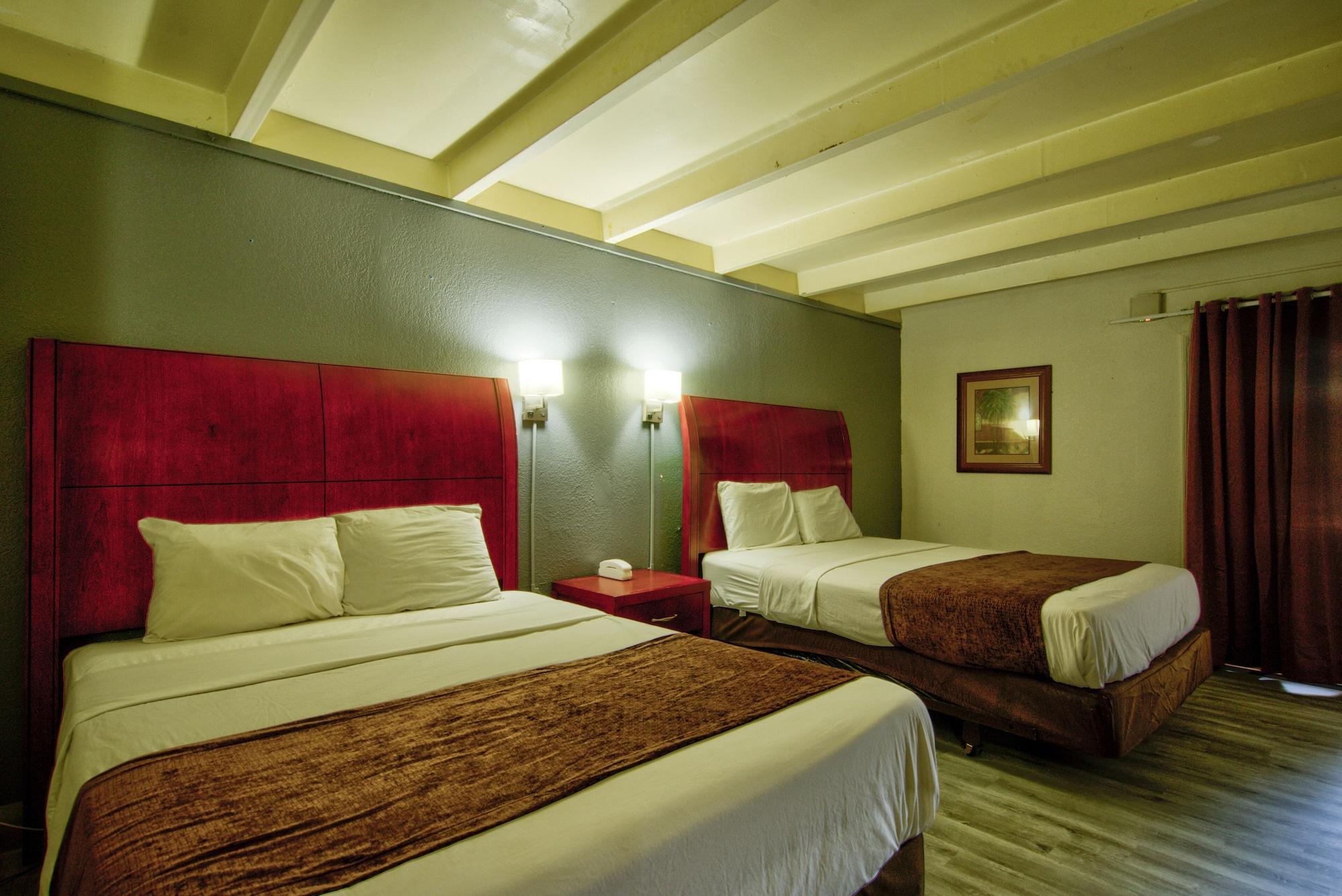 Clearwater Hotel Exterior foto